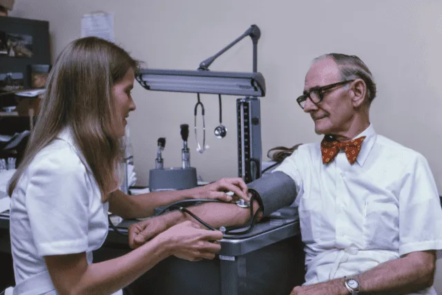 La Hipertensión Arterial es una Respuesta a la Deficiencia de Oxígeno